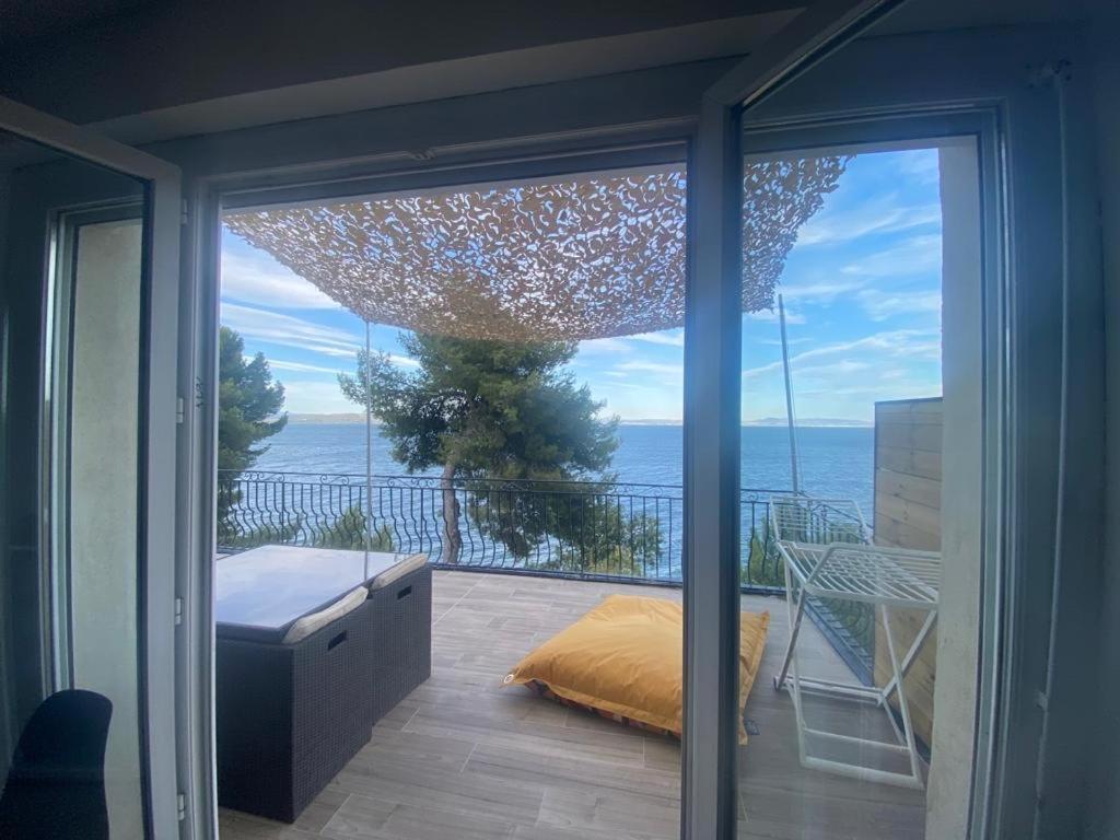 Appartement T4 Terrasse Et Vue Istres Exterior foto