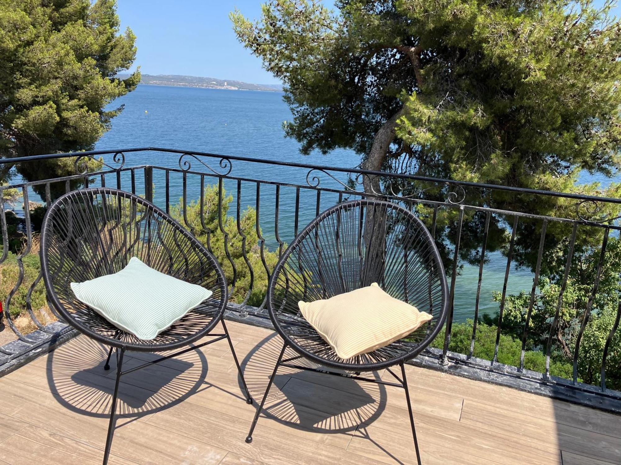 Appartement T4 Terrasse Et Vue Istres Exterior foto